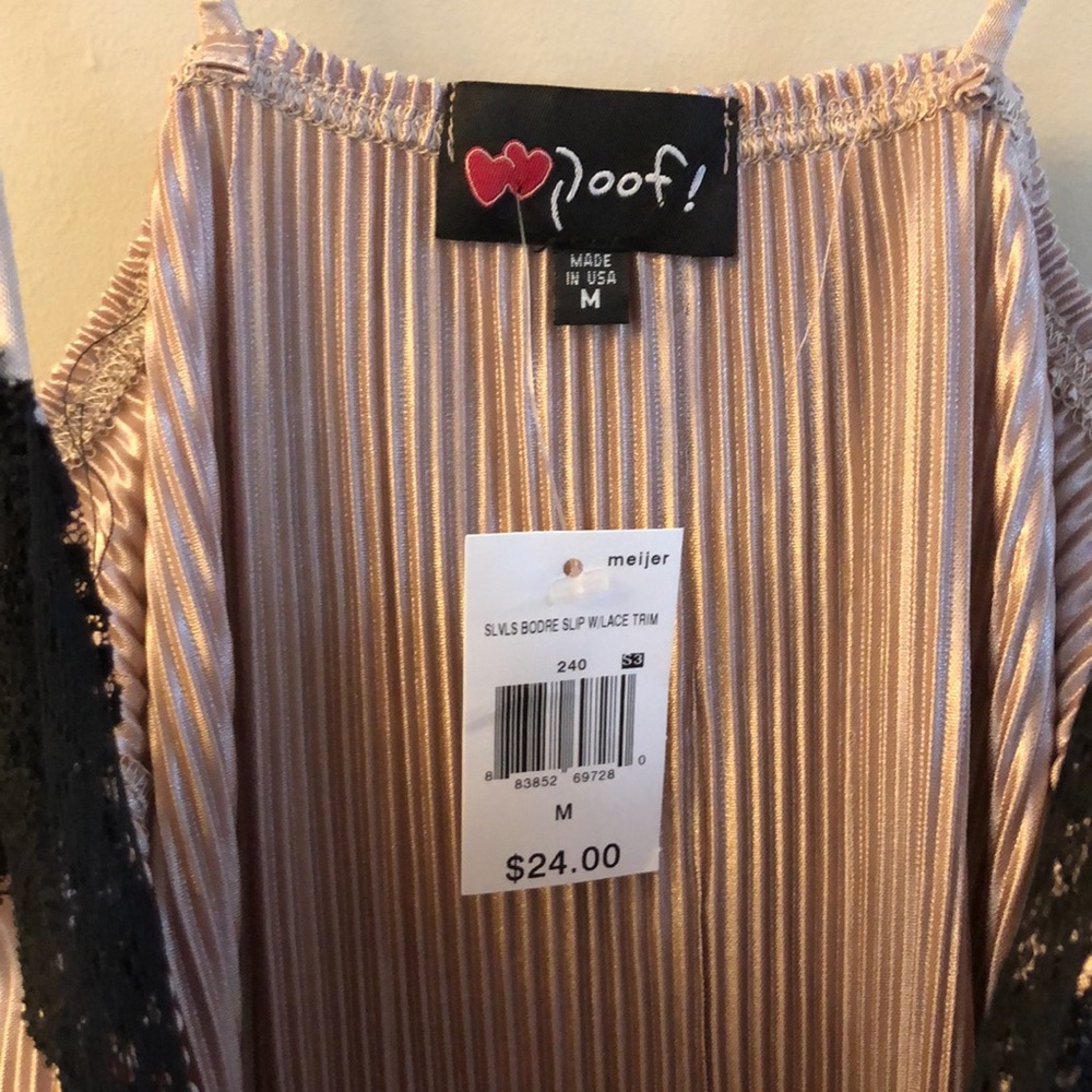 Ribbed blush dress - Picture 3 of 6
